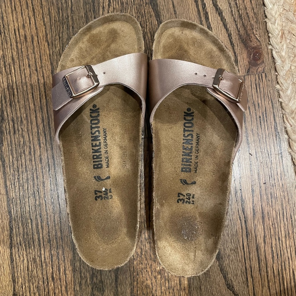 Birkenstock 37 Madrid Big Buckle Sandal